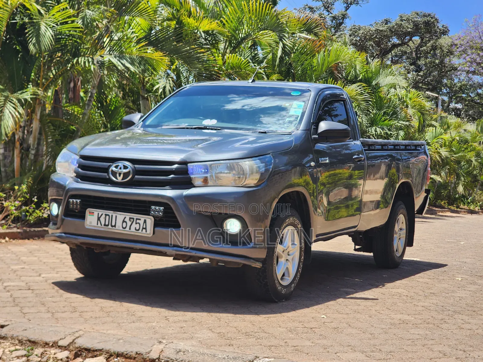 Toyota Hilux 2018 Gray