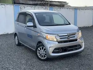 Honda N-WGN 2019 Silver