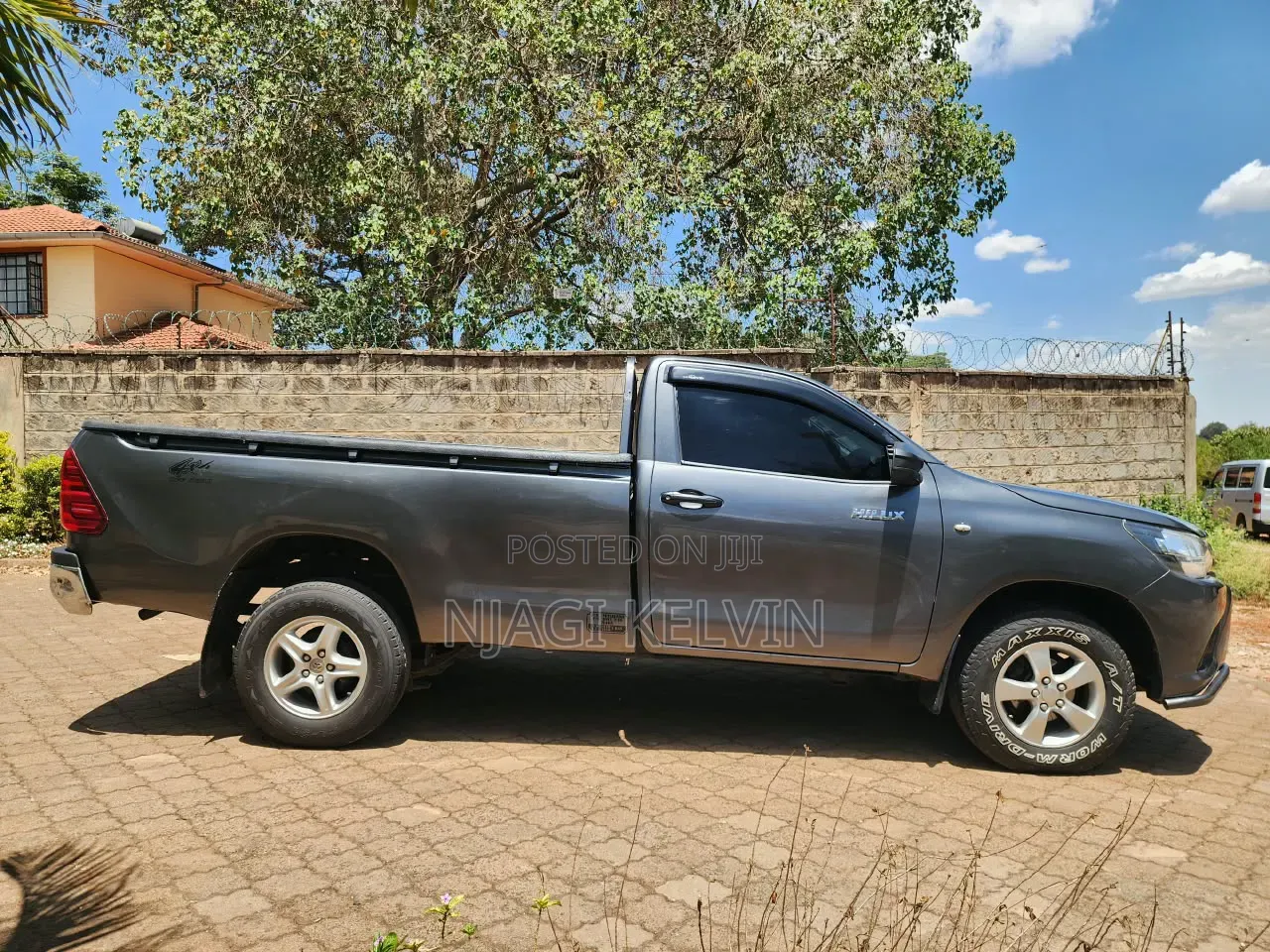 Toyota Hilux 2018 Gray