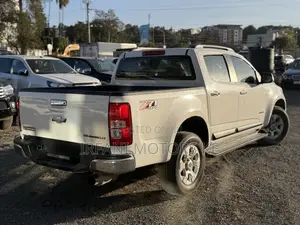 Chevrolet Colorado 2014 White