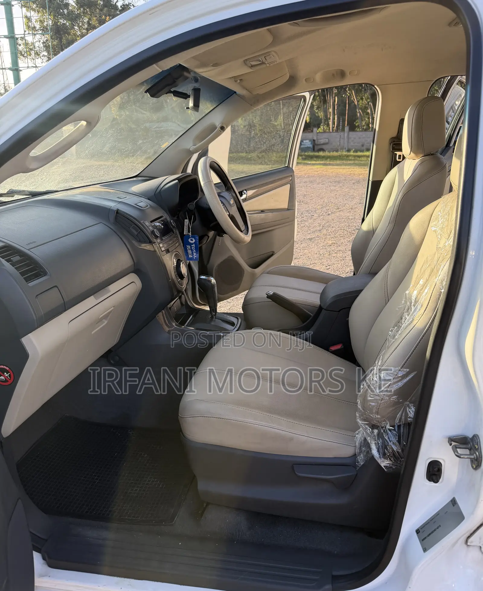 Chevrolet Colorado 2014 White