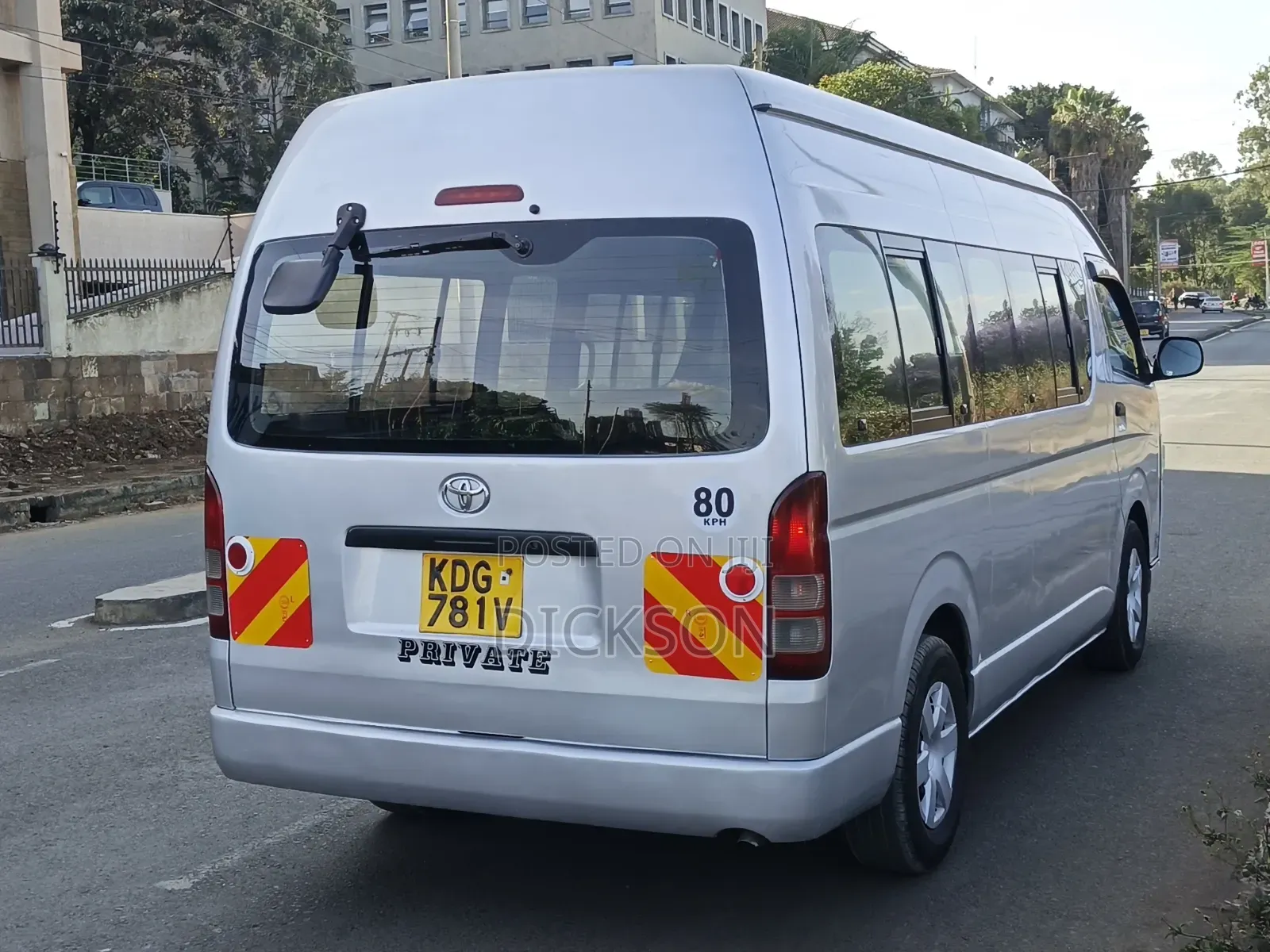 Toyota Quantum 2014 Silver