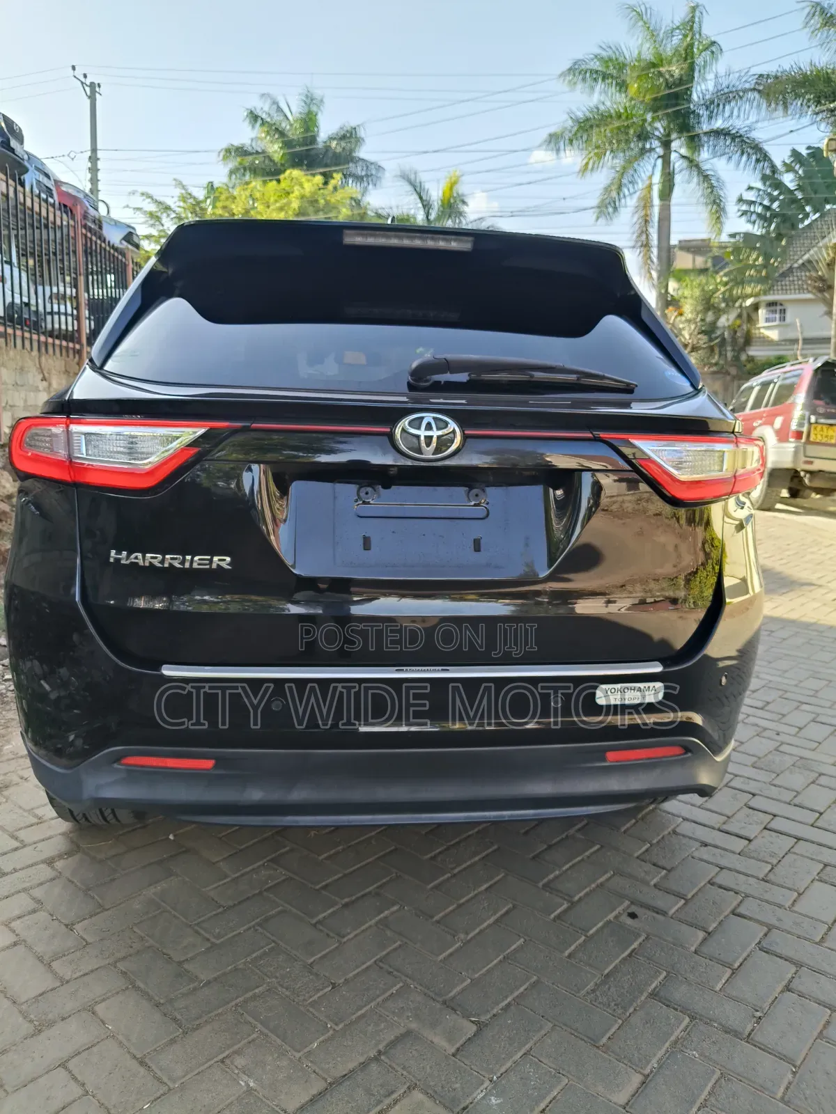 Toyota Harrier 2.0 2019 Black
