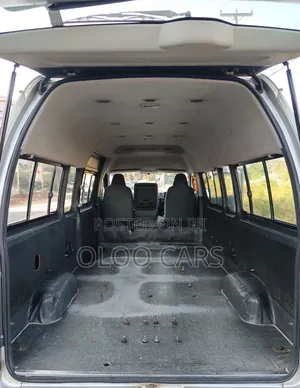 Toyota HiAce 2014 White