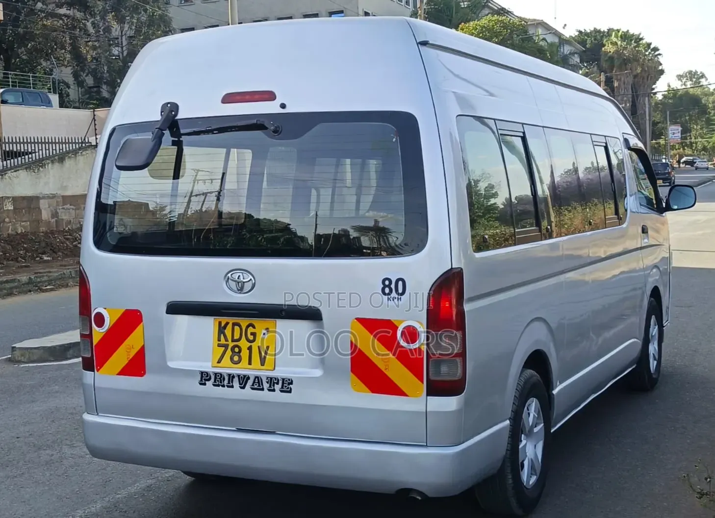 Toyota HiAce 2014 White