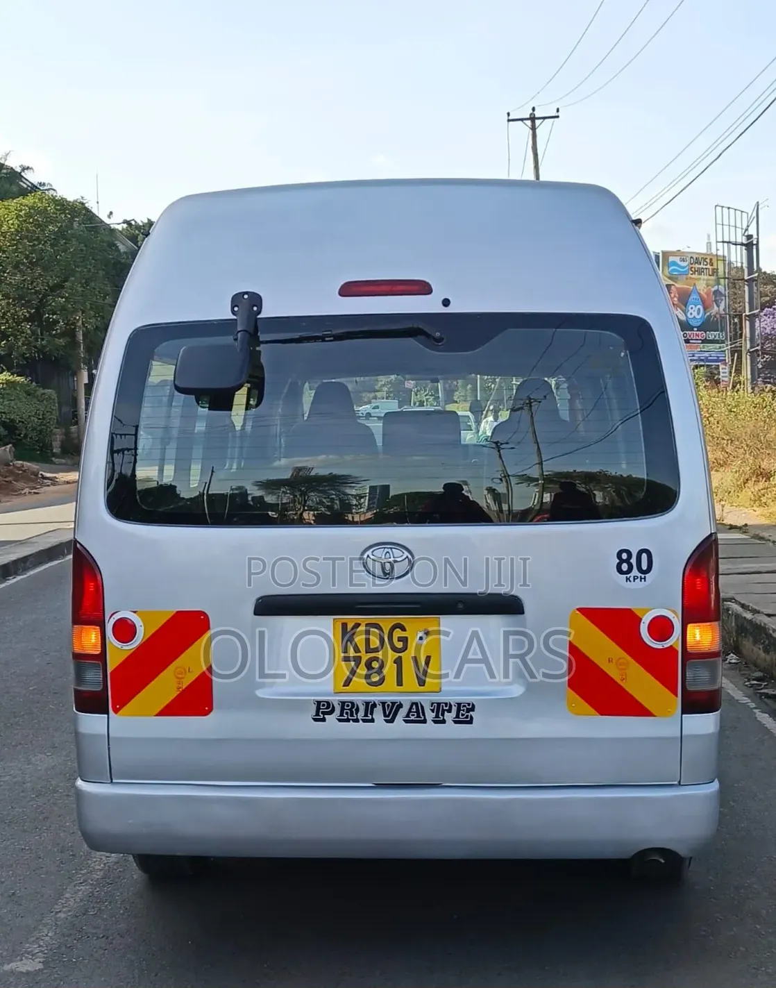 Toyota HiAce 2014 White