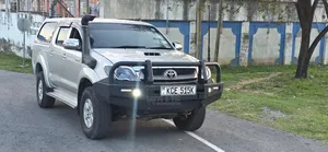 Toyota Hilux 2008 Silver