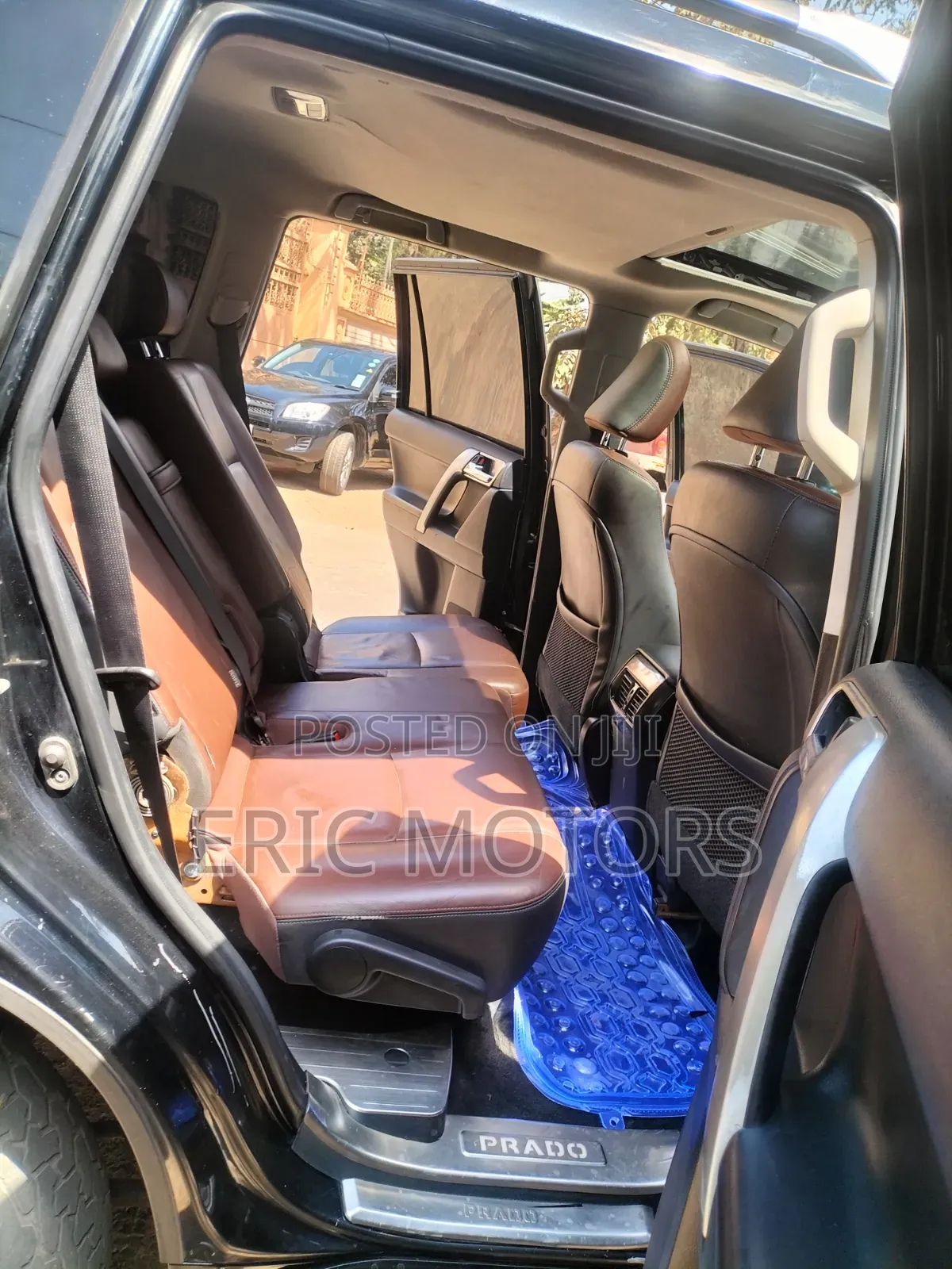 Toyota Land Cruiser Prado 2017 Black