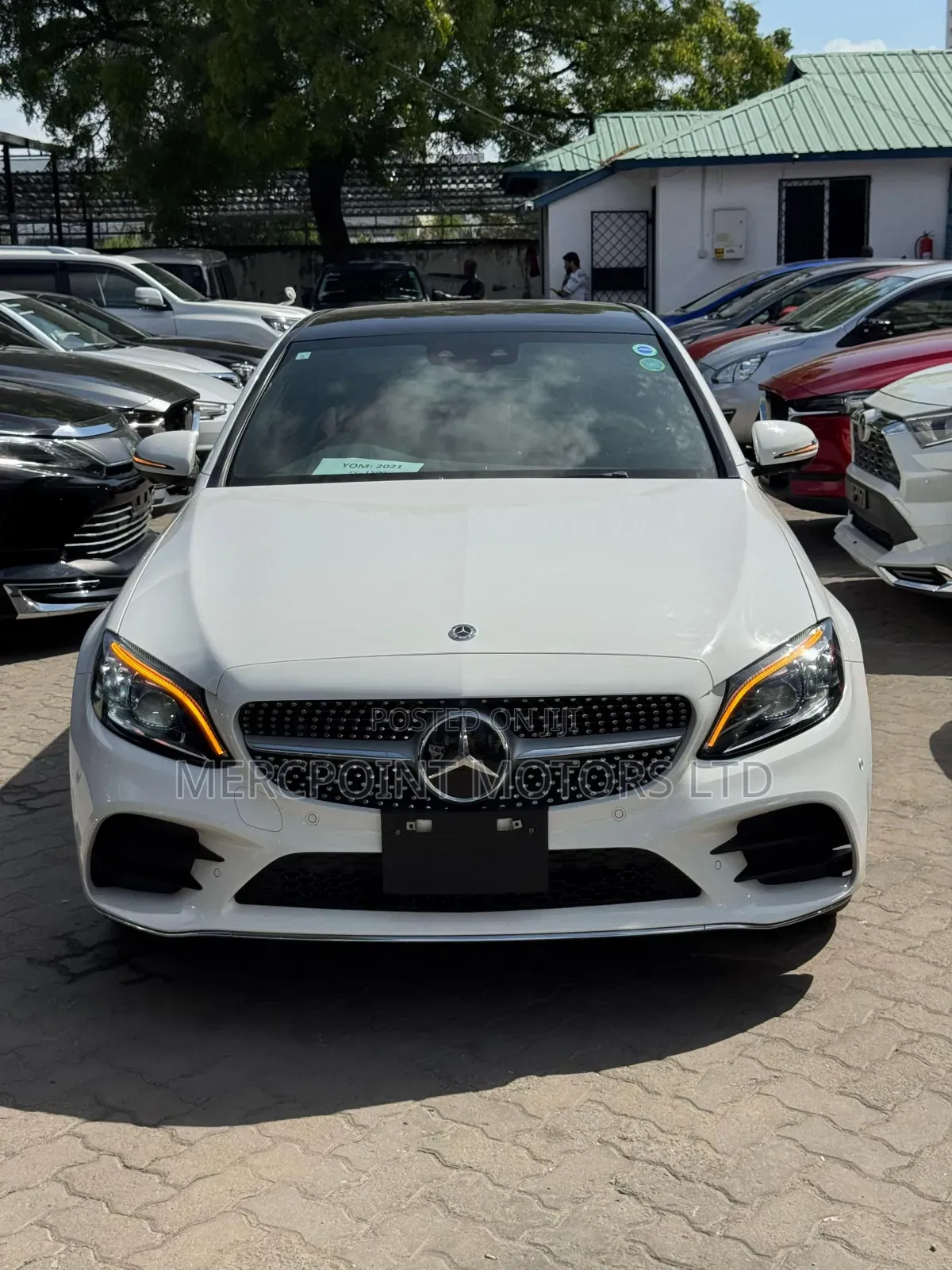 Mercedes-Benz C200 2019 White