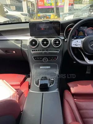 Mercedes-Benz C200 2019 White