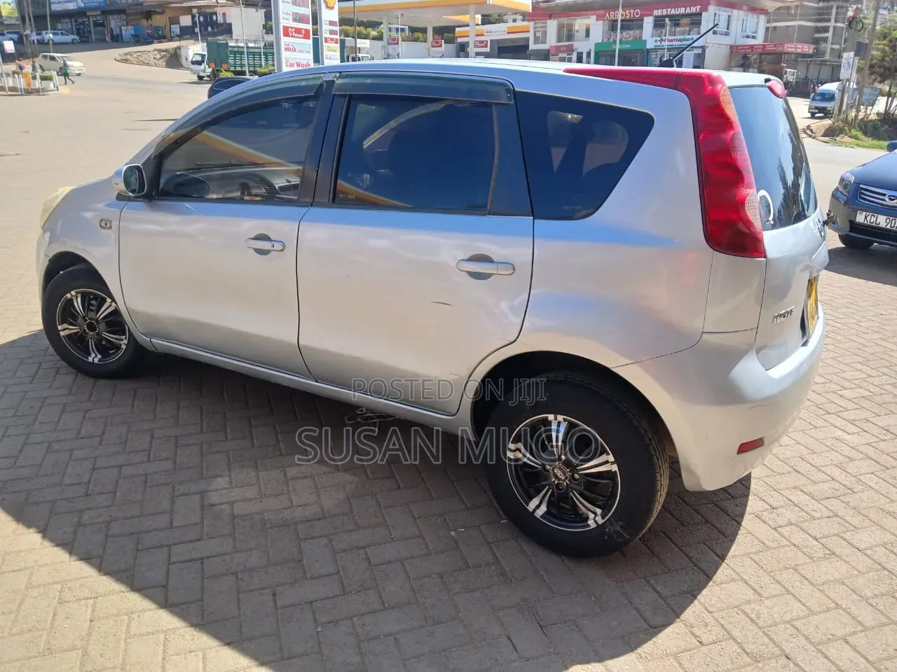 Nissan Note 2009 Silver