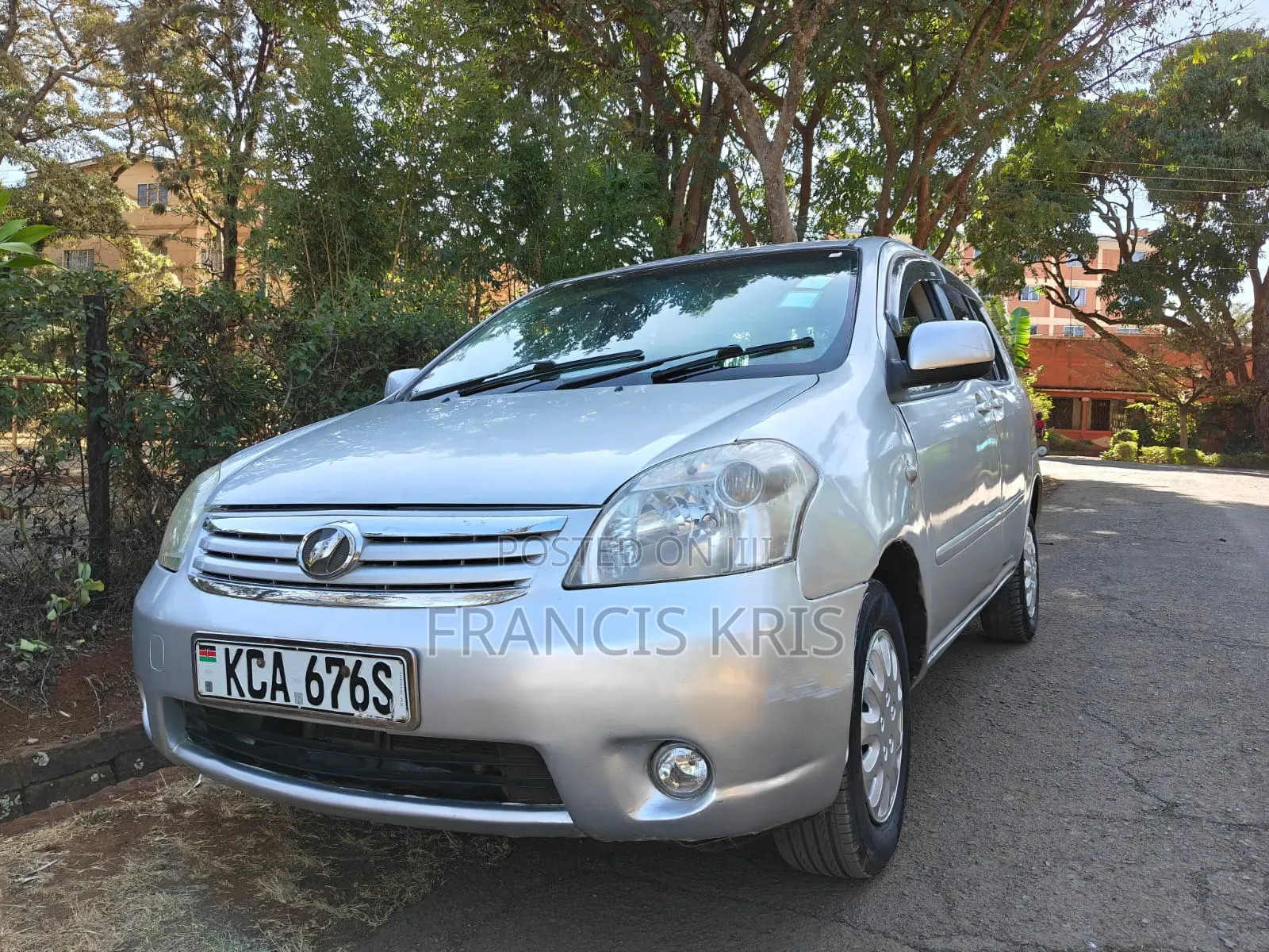 Toyota Raum 2008 Silver