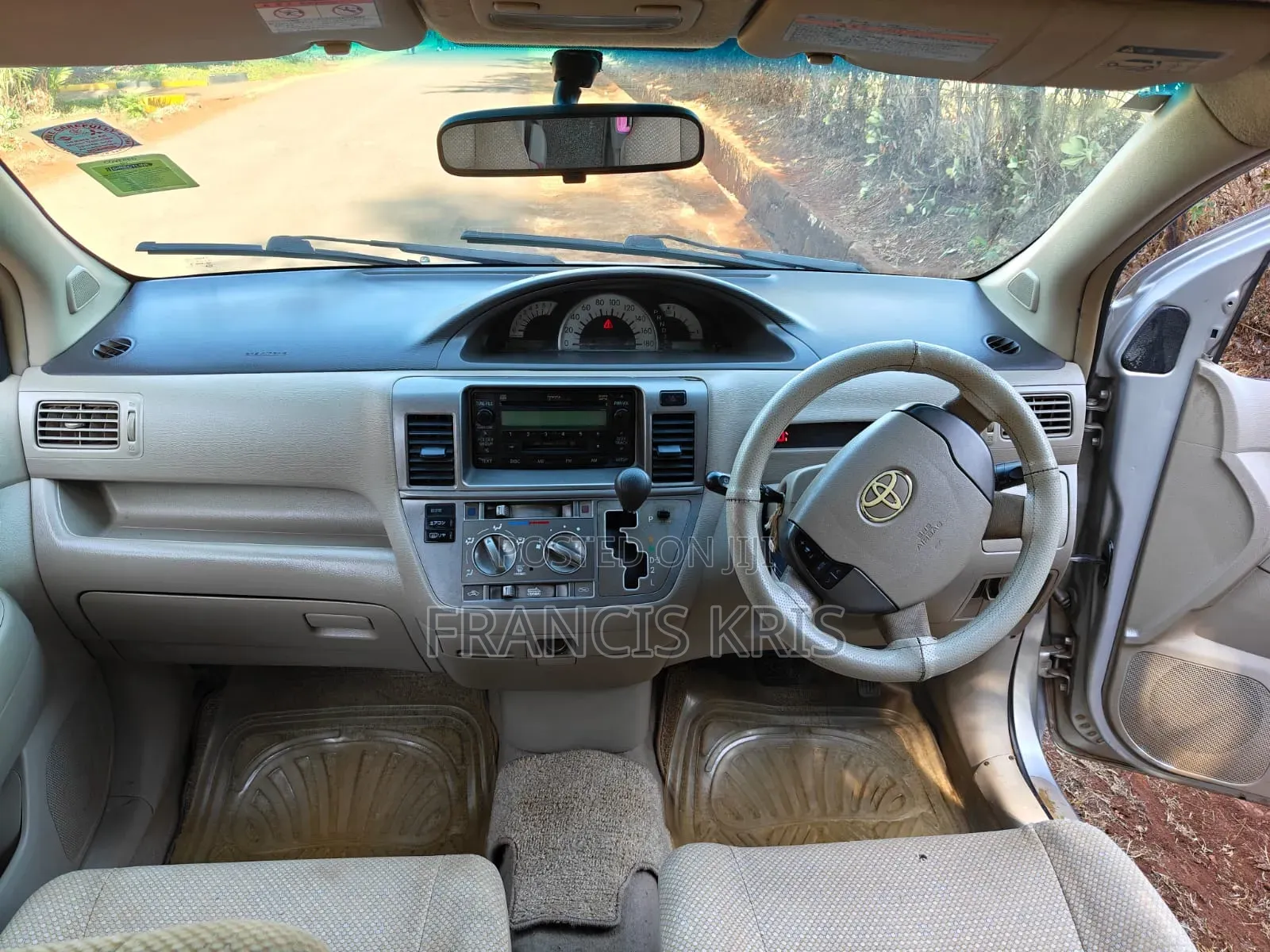 Toyota Raum 2008 Silver