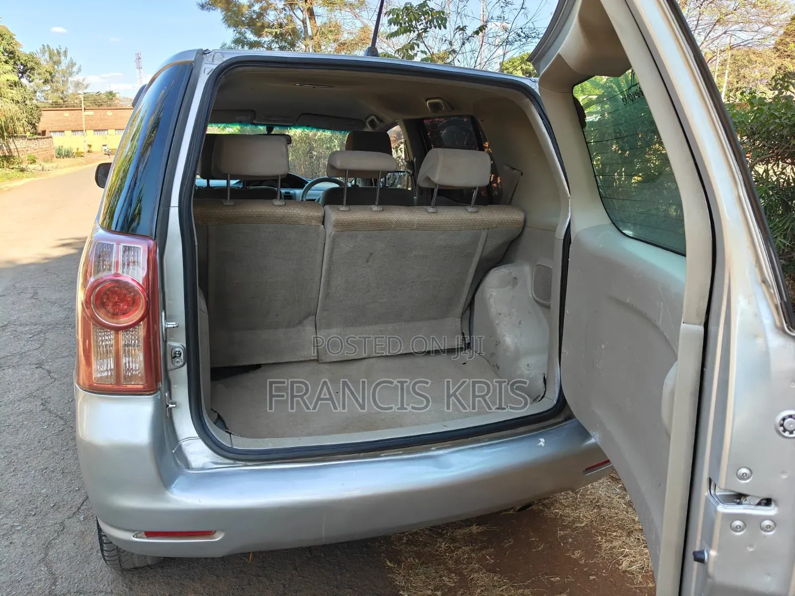 Toyota Raum 2008 Silver