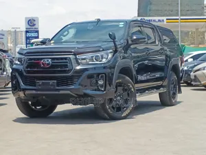 Toyota Hilux 2019 Black