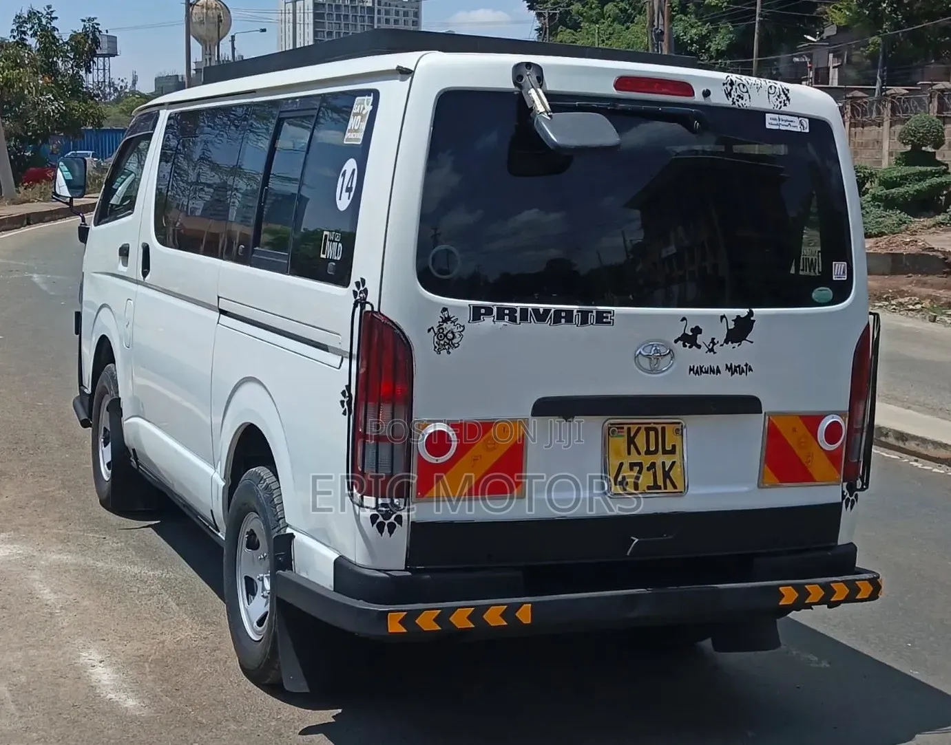 Toyota HiAce 2015 White