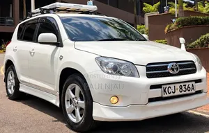 Toyota RAV4 2009 White