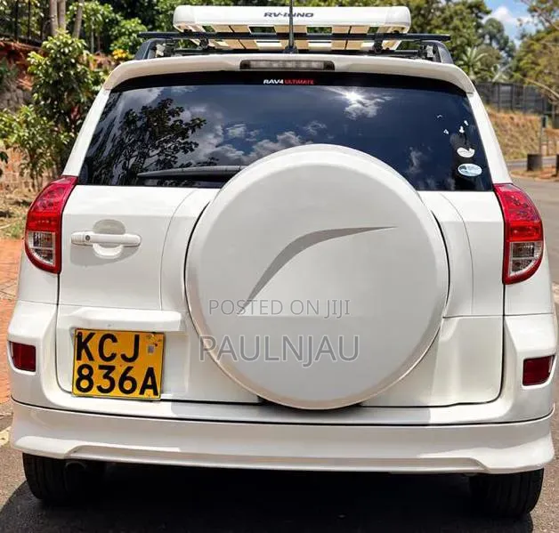 Toyota RAV4 2009 White