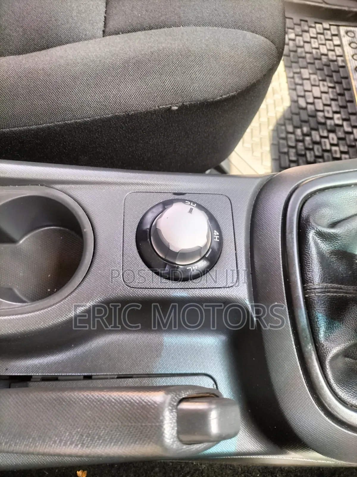 Isuzu D-MAX 2022 Gray