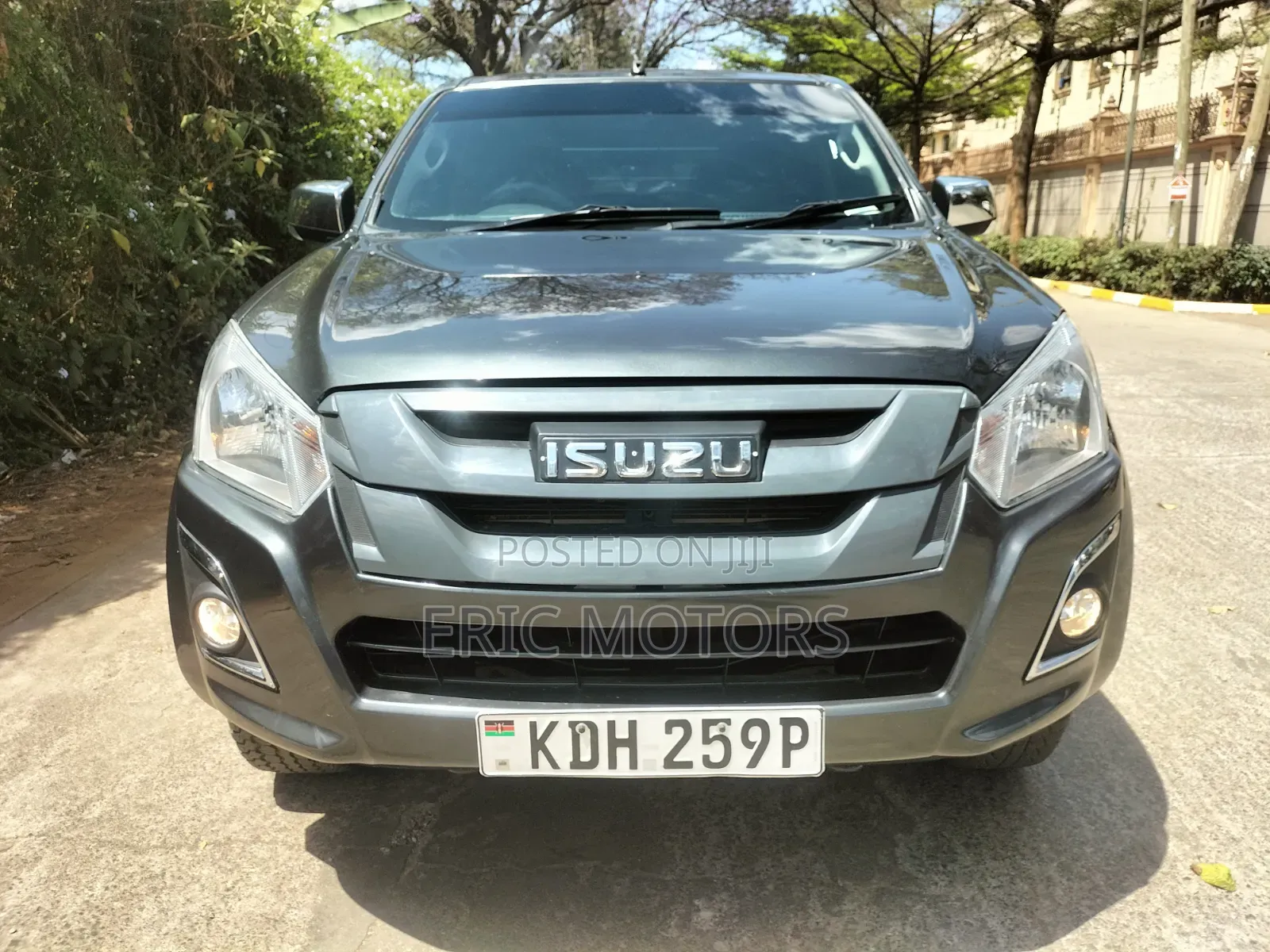 Isuzu D-MAX 2022 Gray