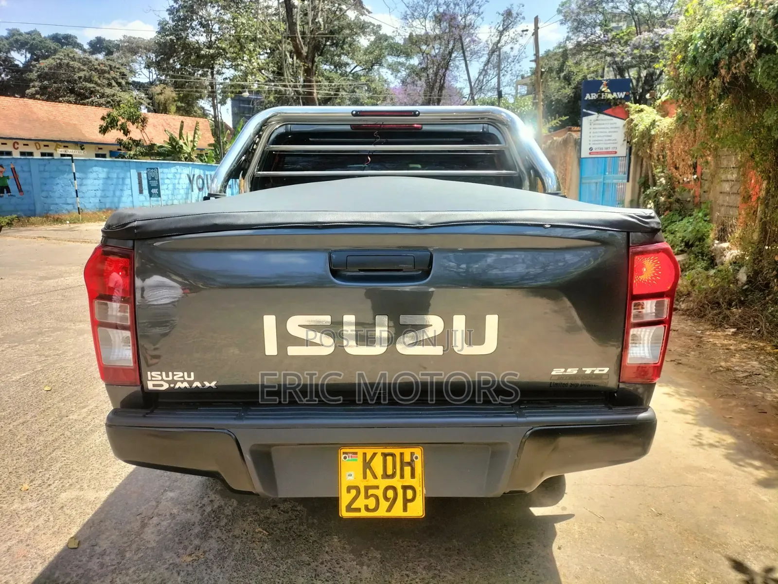 Isuzu D-MAX 2022 Gray