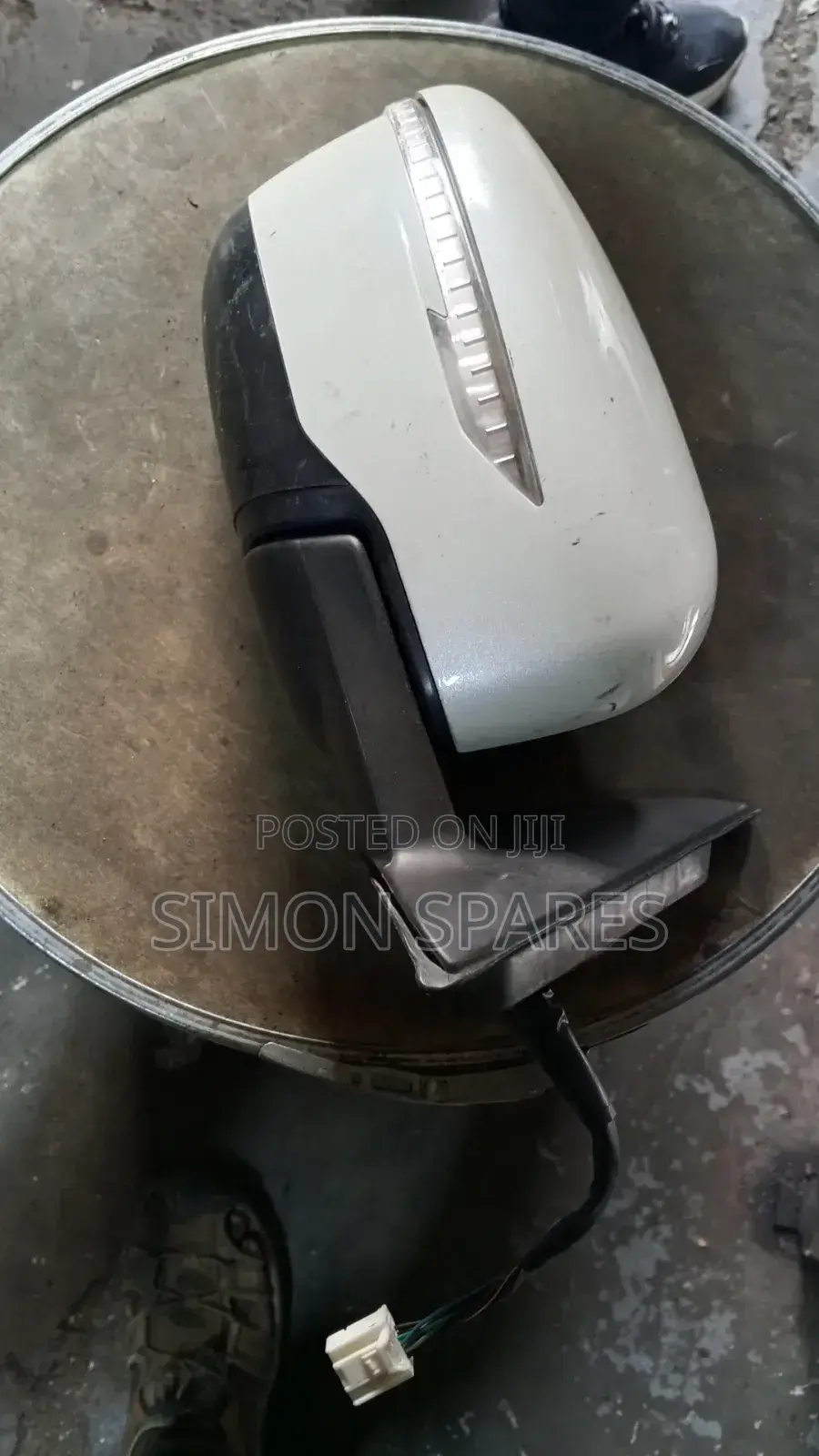 NT32 Side Mirror Left