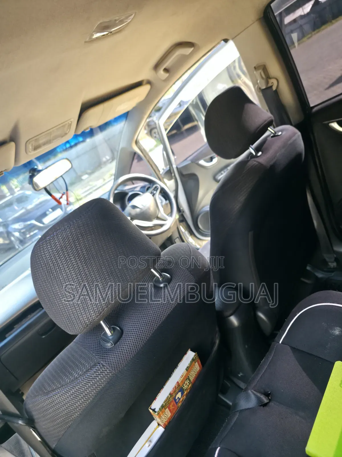 Honda Fit Automatic 2012 Silver