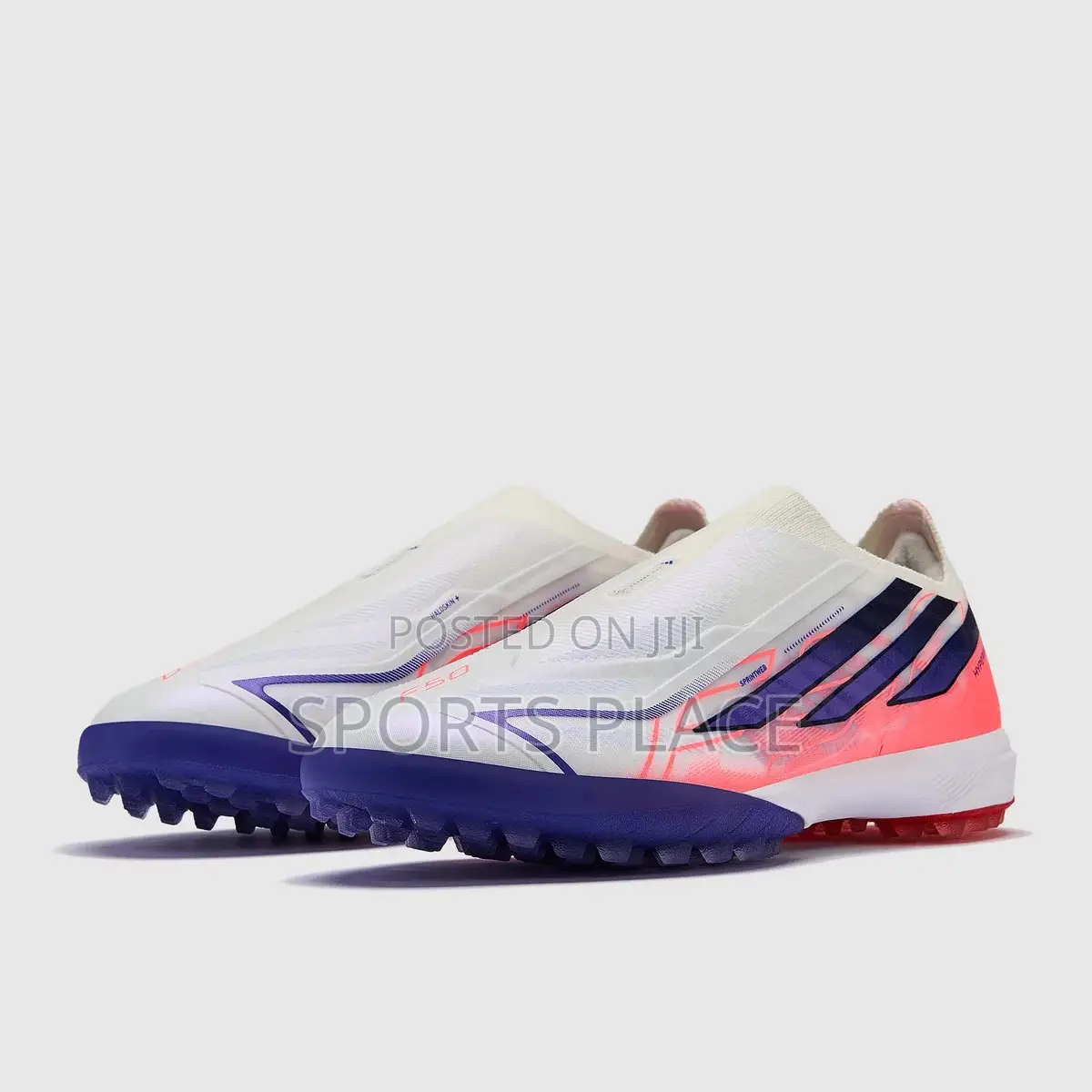 F50 Hyperfast "Chaos vs Control" - White Edition Laceless AG Shoes