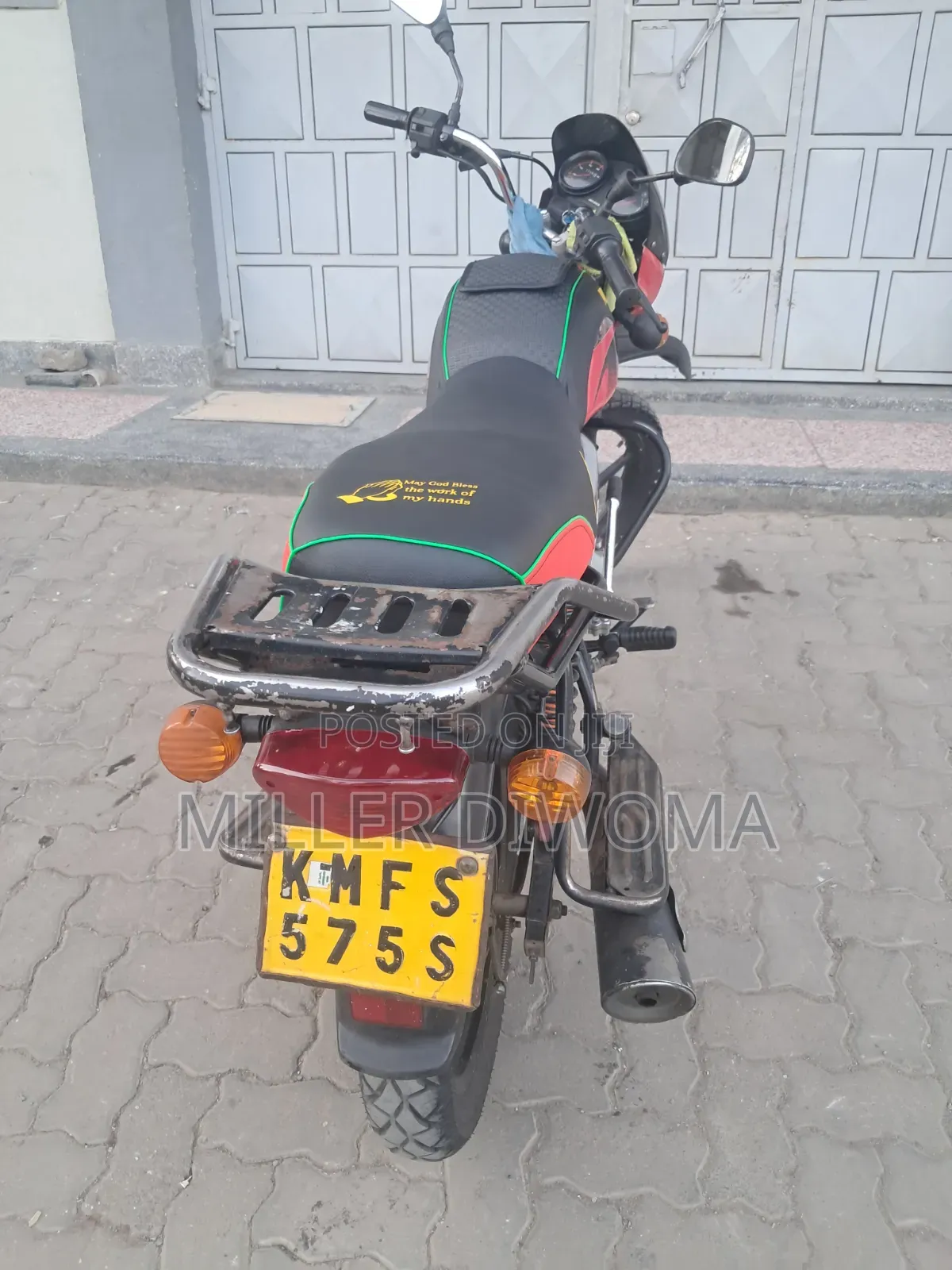 Bajaj Boxer 2022 Red
