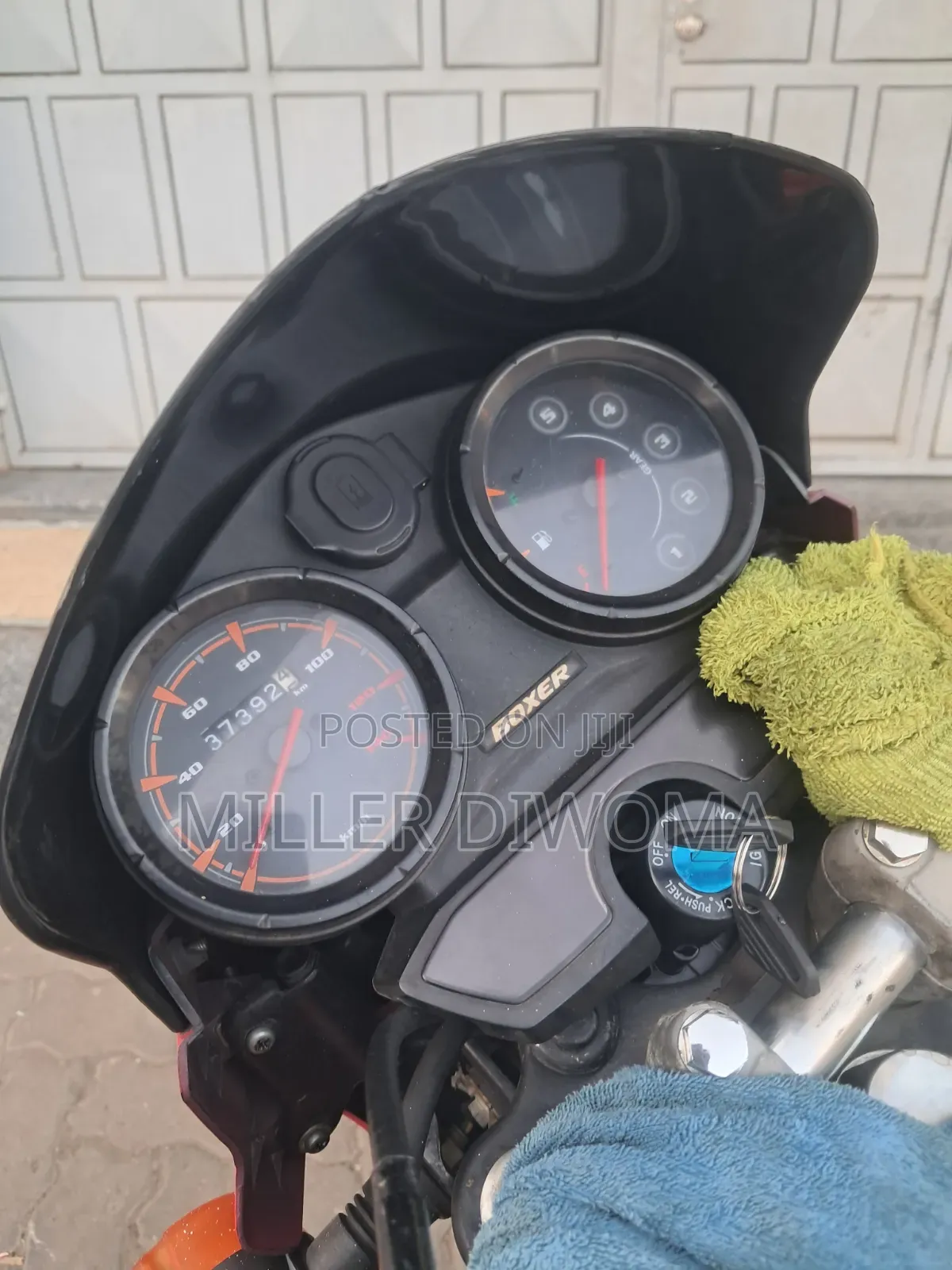 Bajaj Boxer 2022 Red