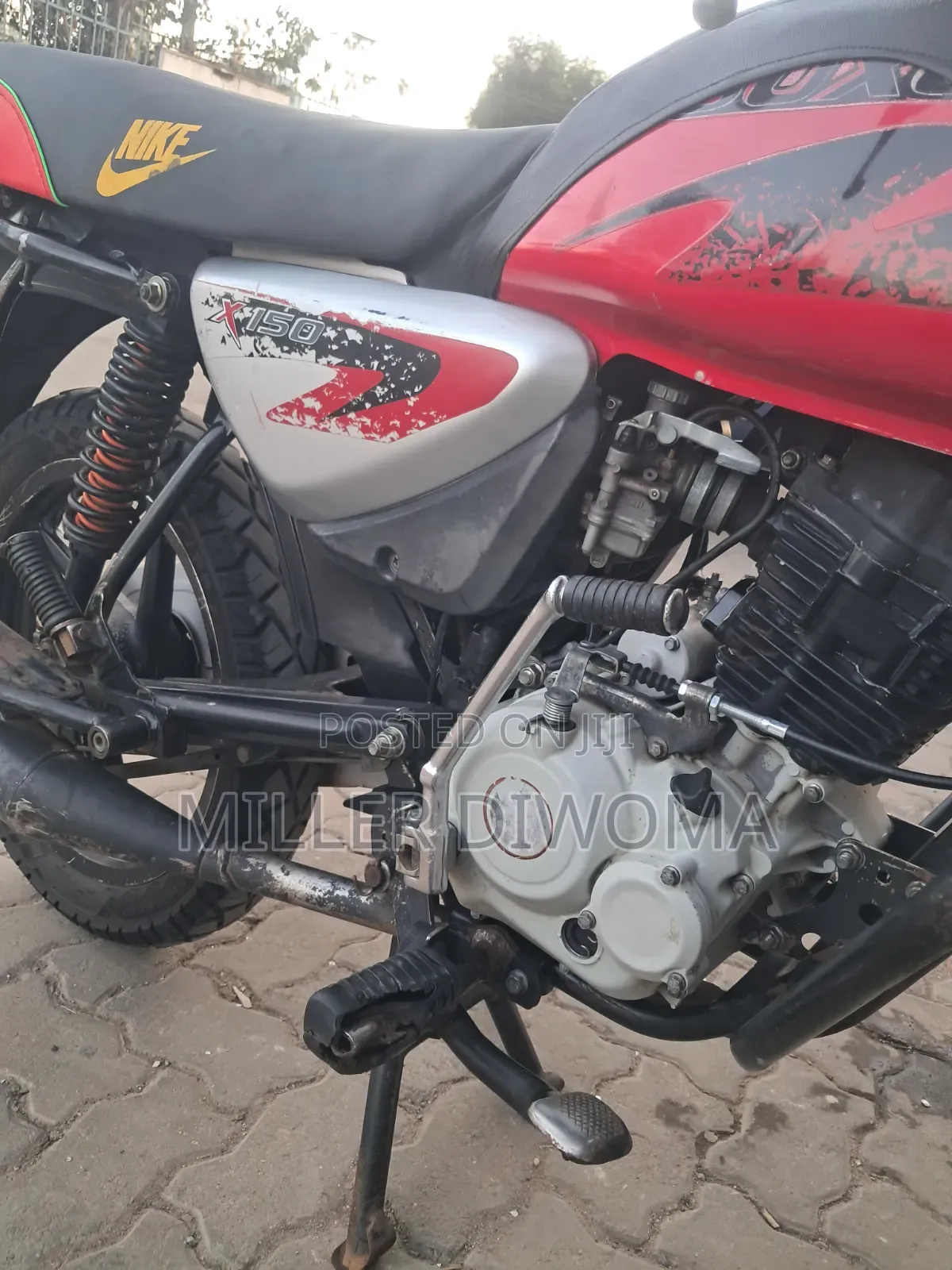 Bajaj Boxer 2022 Red