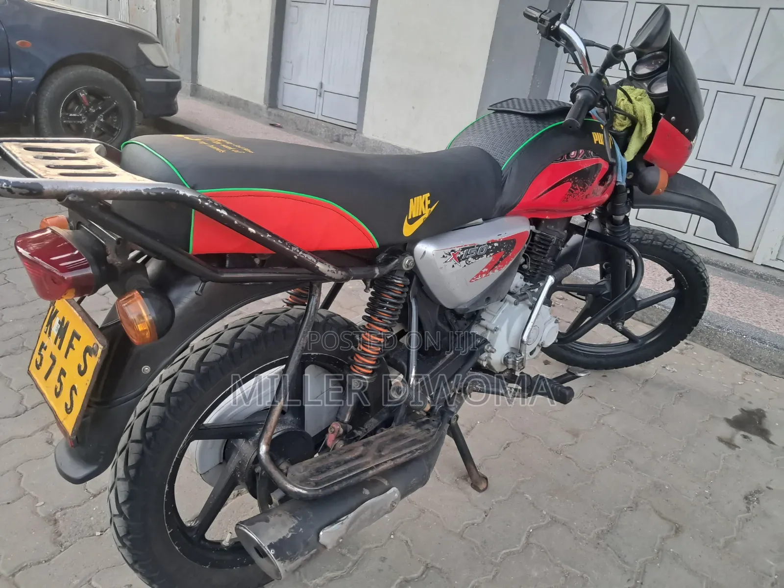 Bajaj Boxer 2022 Red