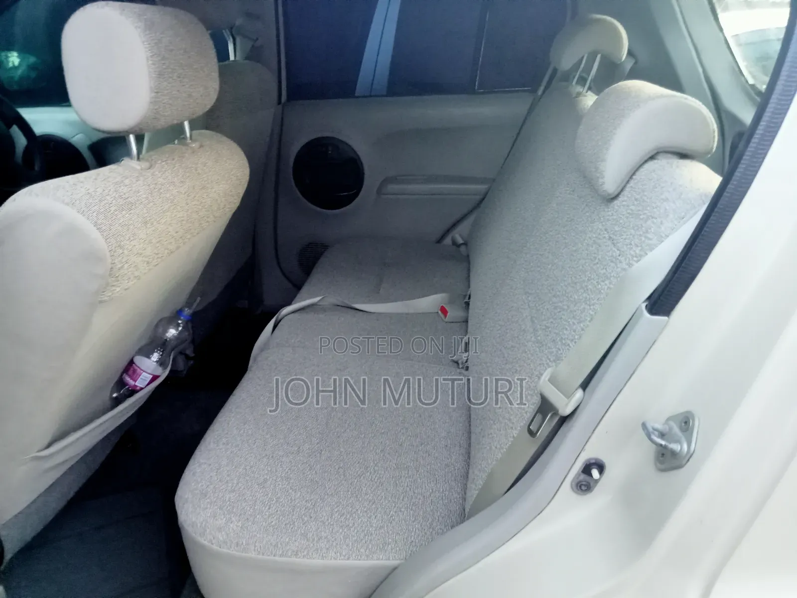Daihatsu Boon 2010 Gold