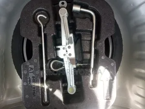 Nissan March 2019 Silver