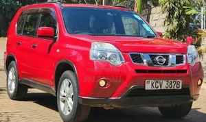 Nissan X-Trail 2012