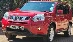 Nissan X-Trail 2012