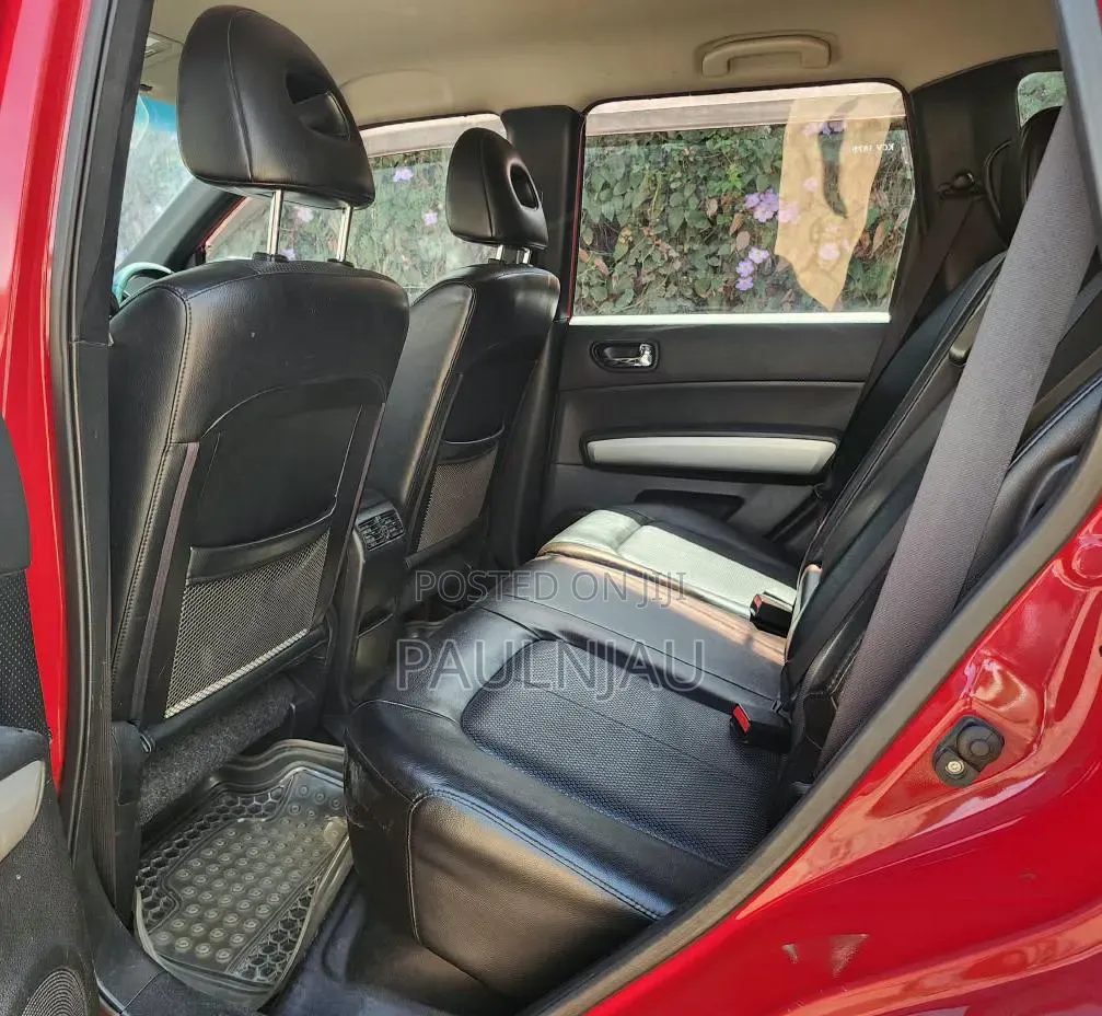 Nissan X-Trail 2012