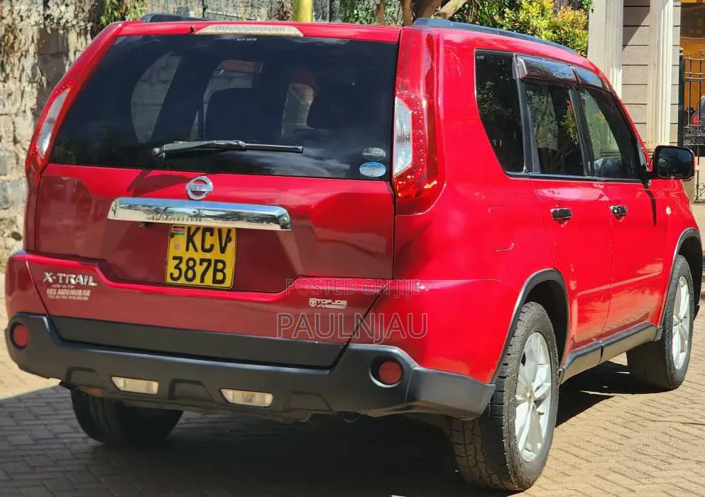 Nissan X-Trail 2012