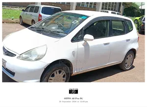 Honda Fit 2006 Pearl