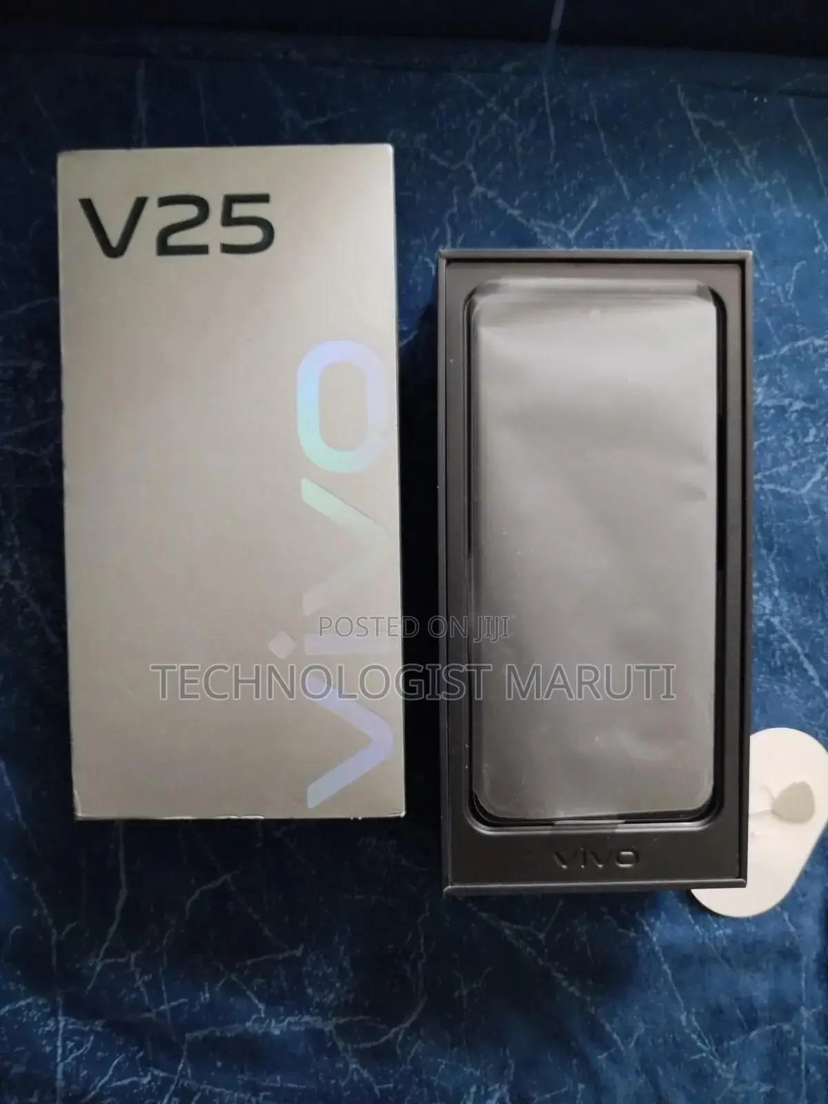 Vivo V25 256 GB Gray