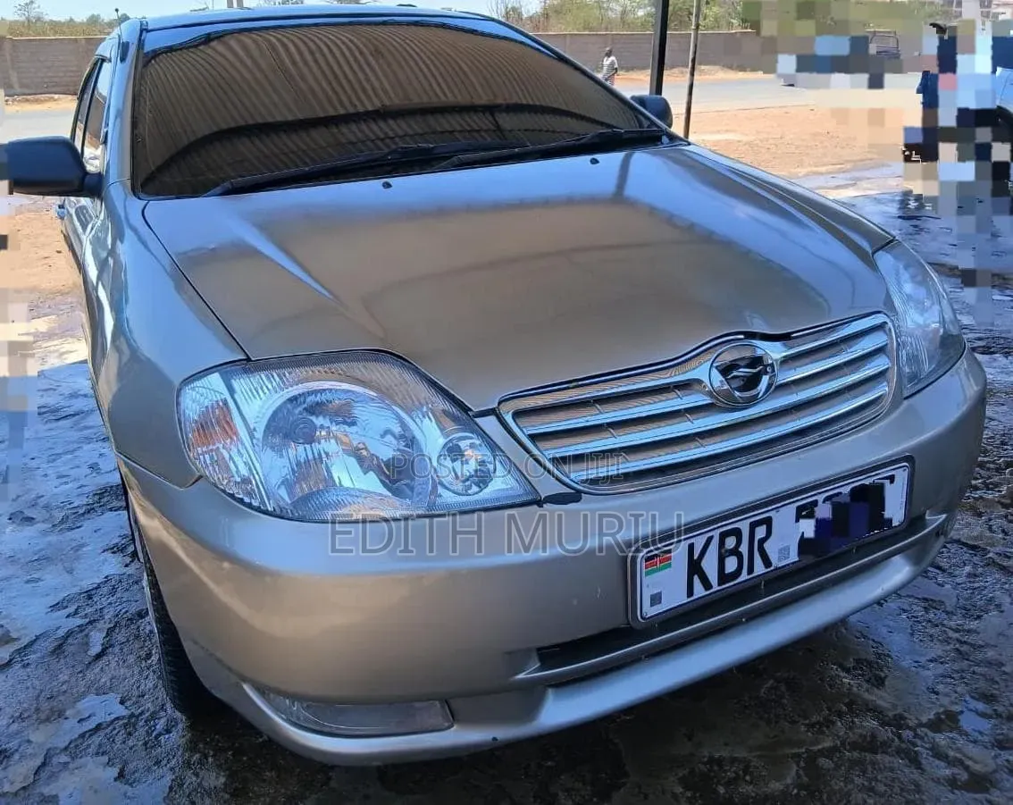 Toyota Corolla 2005 Silver
