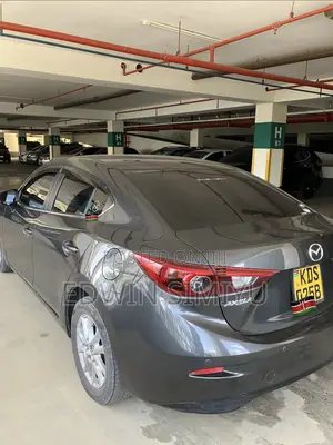 Mazda Axela 2018 Gray