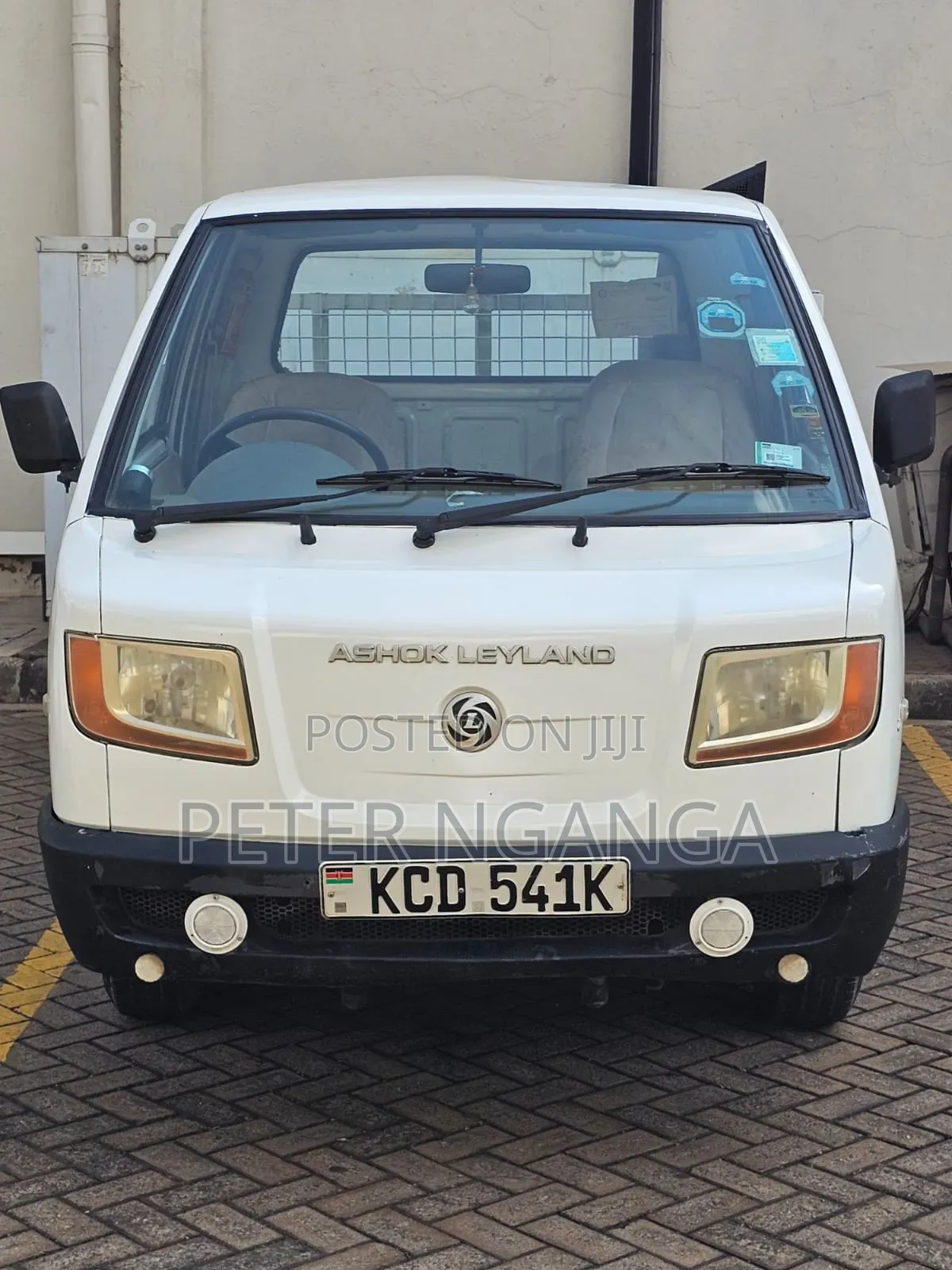 Ashok Leyland Dost 2015