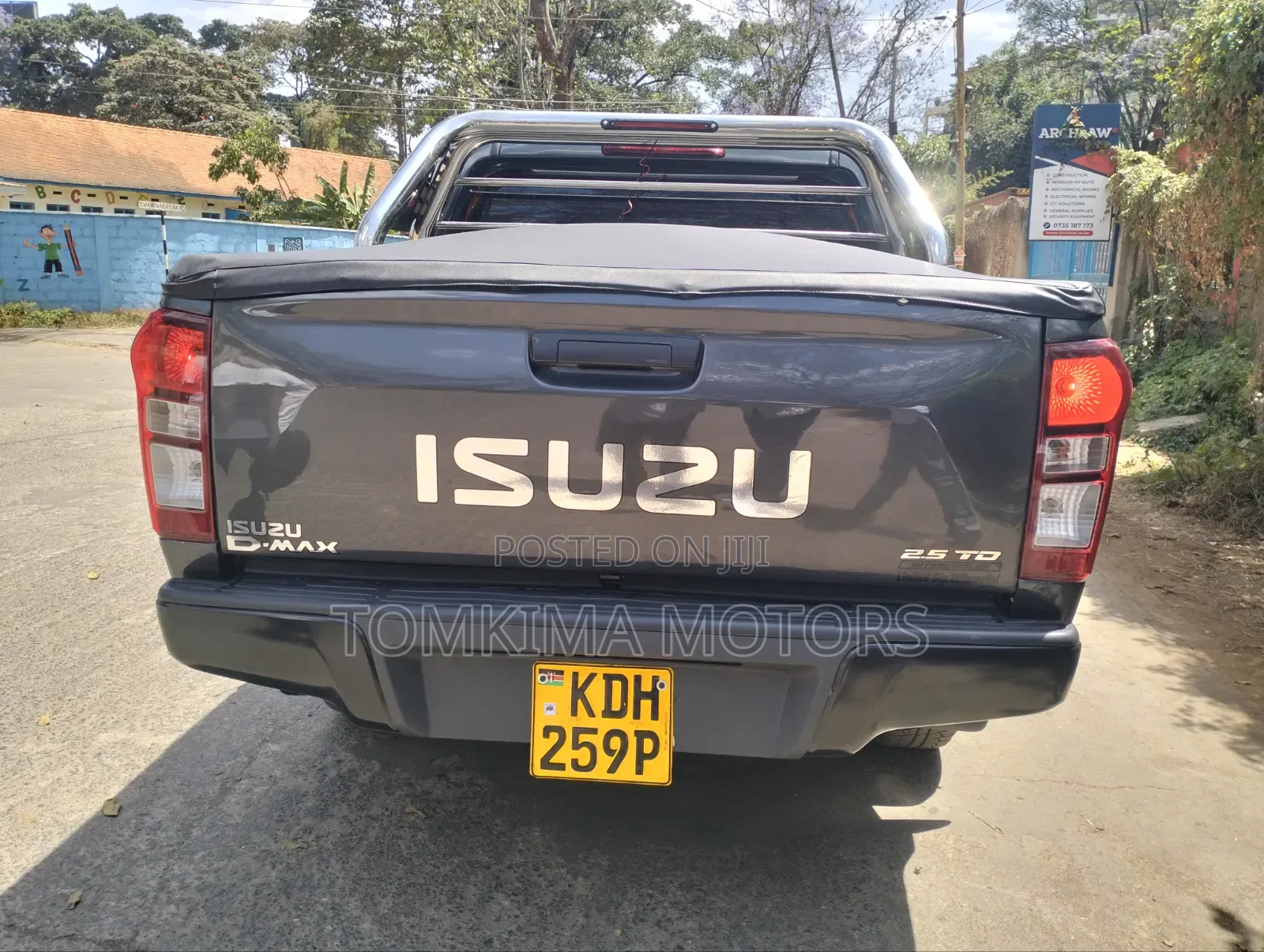 Isuzu D-MAX 2022 Gray