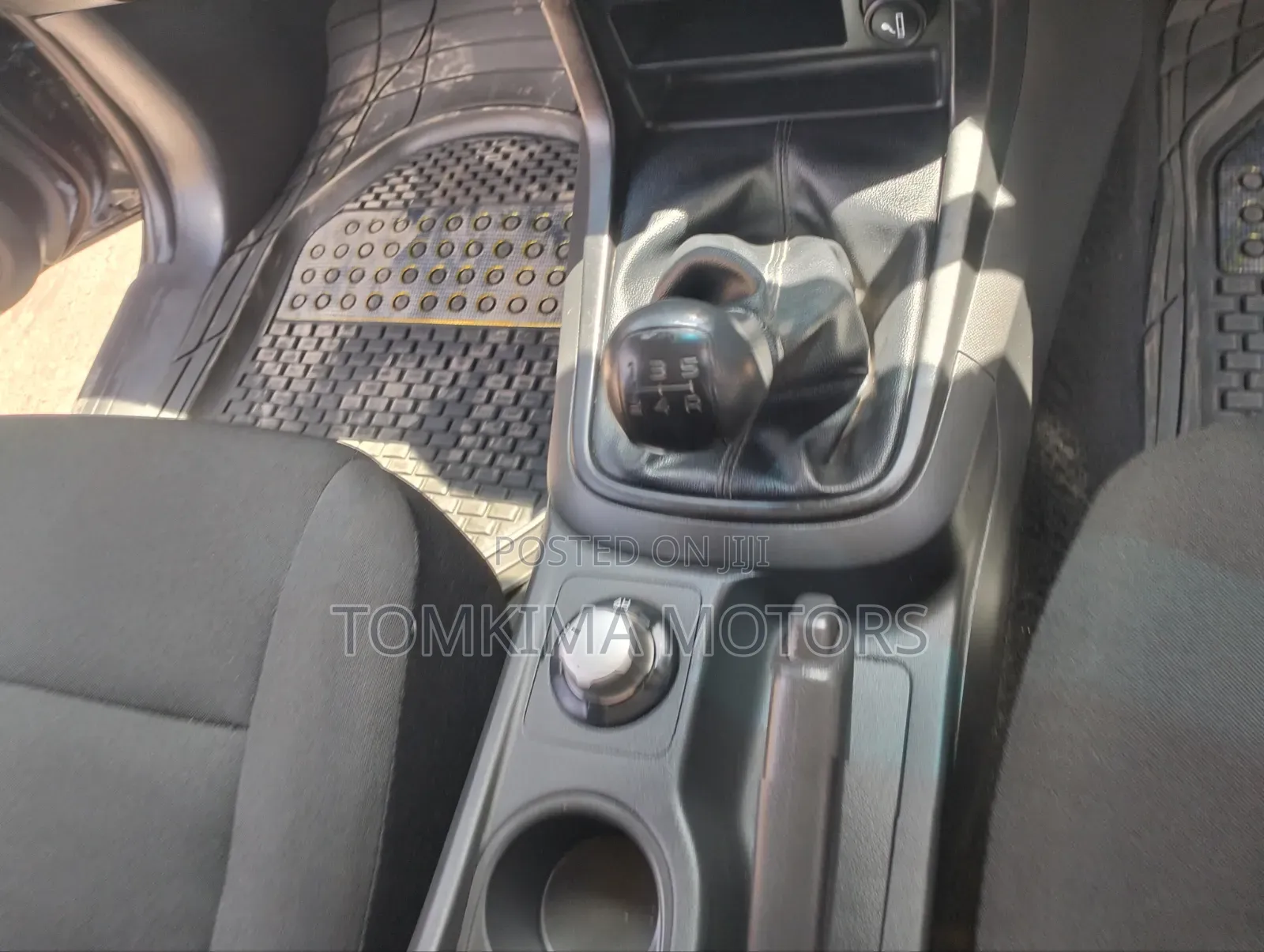 Isuzu D-MAX 2022 Gray