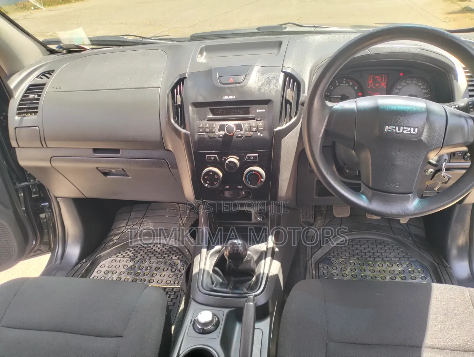 Isuzu D-MAX 2022 Gray