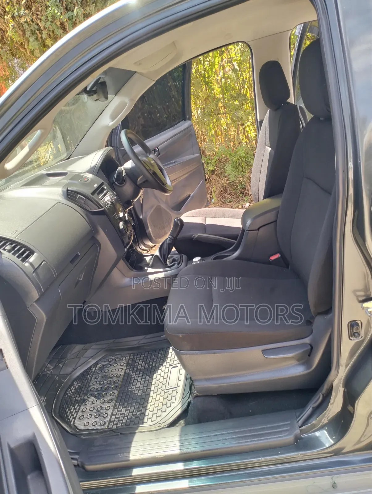 Isuzu D-MAX 2022 Gray