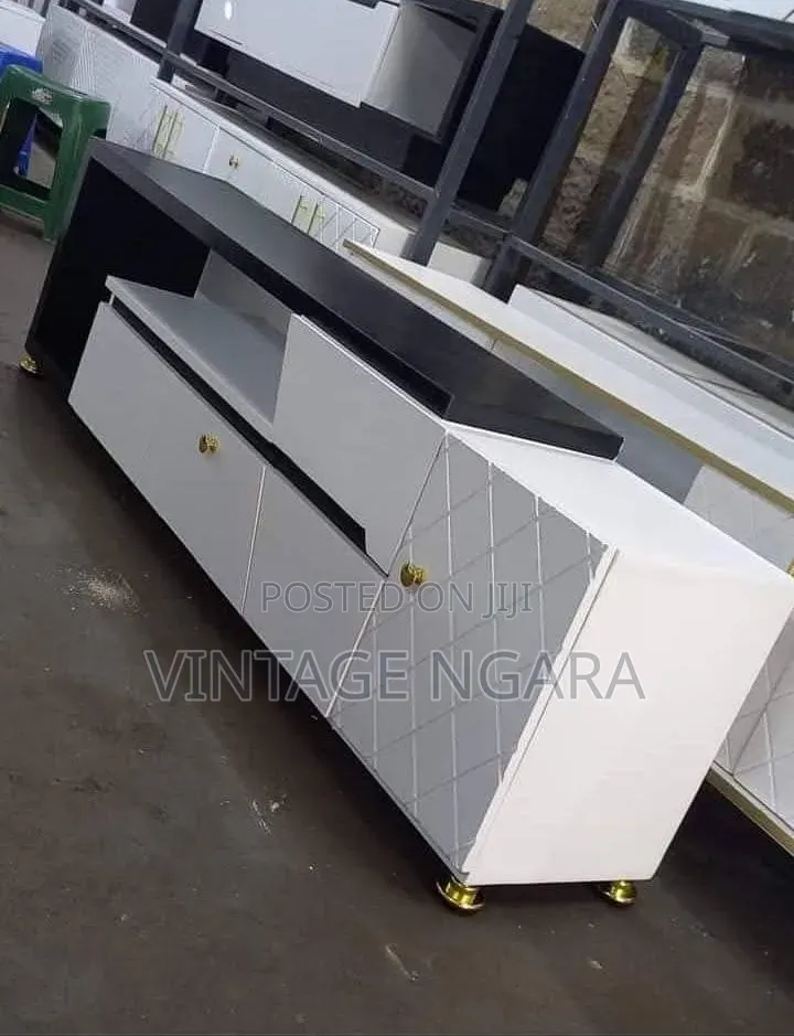 Quality 6 Feet Living Room TV Stands