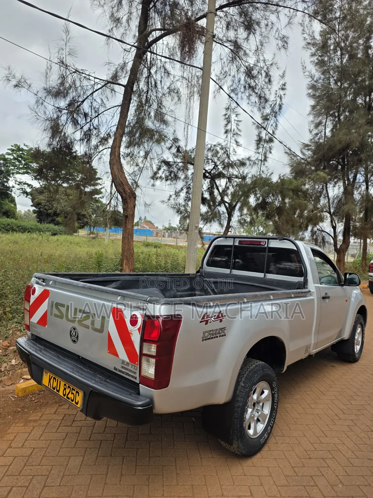 Isuzu D-MAX 2019 Silver