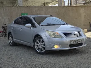 Toyota Avensis 2009 Silver